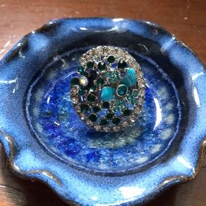 Stretchy turquoise ring